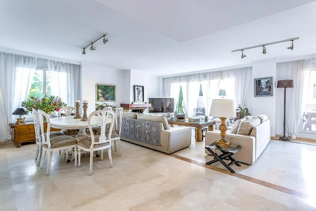 Oleholidays Adosado Mediterraneo Los Monteros 100 M Playa ماربيا بيت للعطل